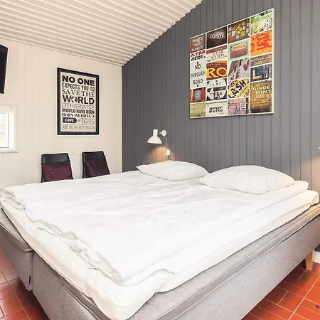 Charming 6-person Vacation In *