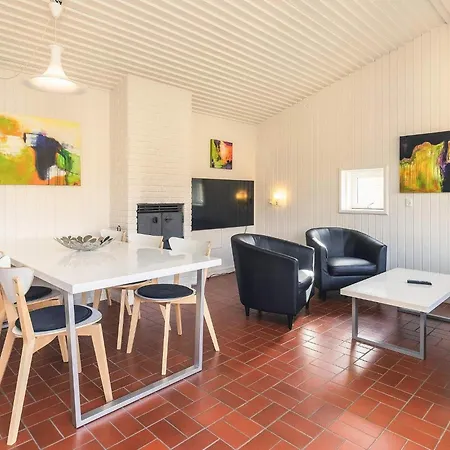 Holiday home Charming 6-person Vacation In