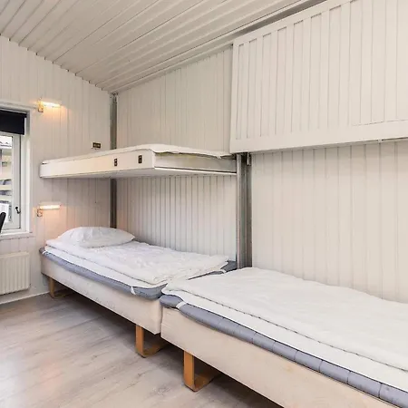 Charming 6-person Vacation In *